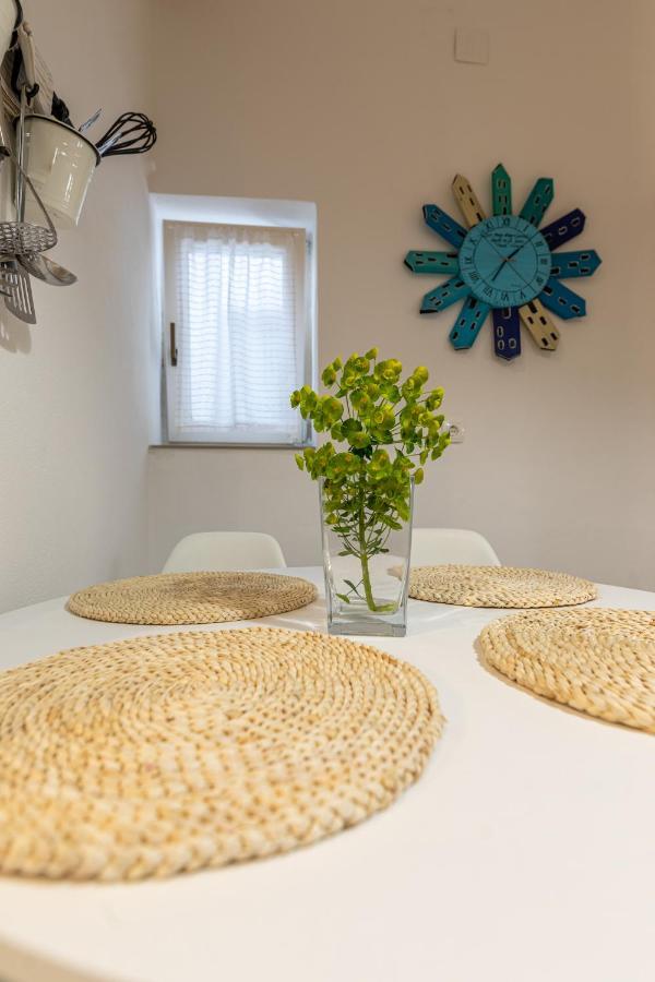 Apartments Frgacic Baska  Luaran gambar