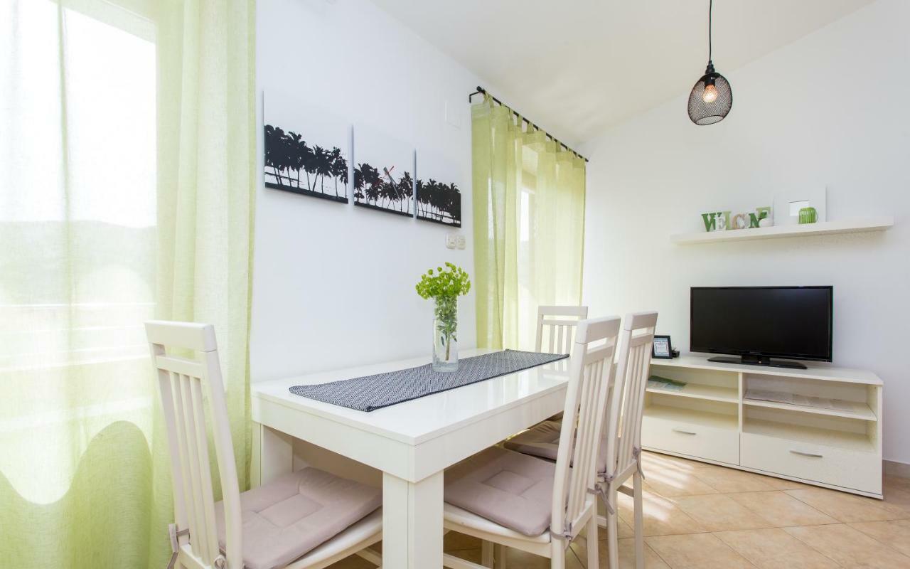 Apartments Frgacic Baska  Luaran gambar